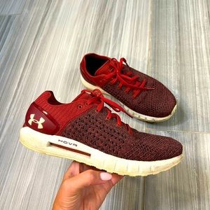Under Armour HOVR  Burgundy Knit Sneakers 8.5